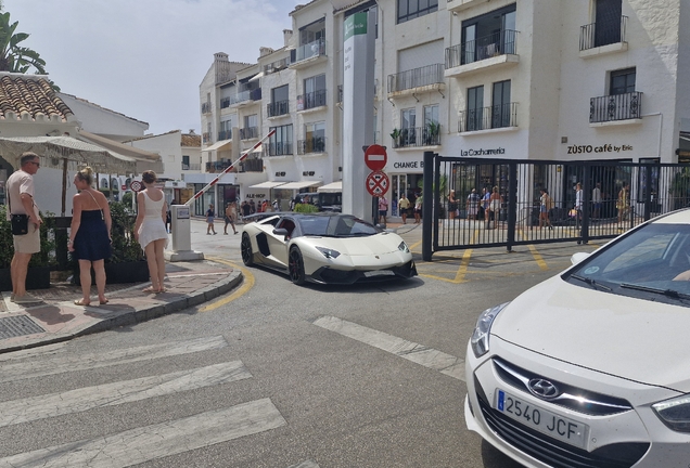 Lamborghini Aventador LP720-4 50° Anniversario