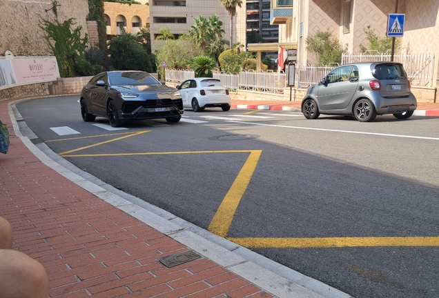 Lamborghini Urus S