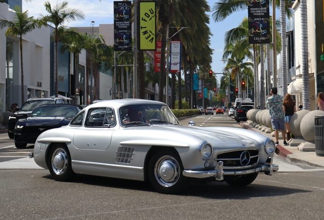 Mercedes-Benz 300SL Gullwing