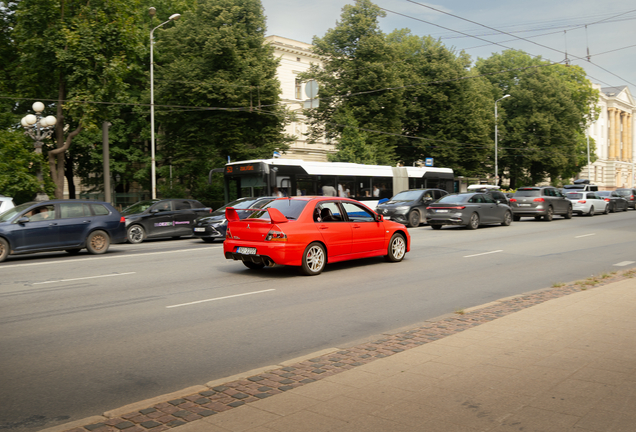Mitsubishi Lancer Evolution IX