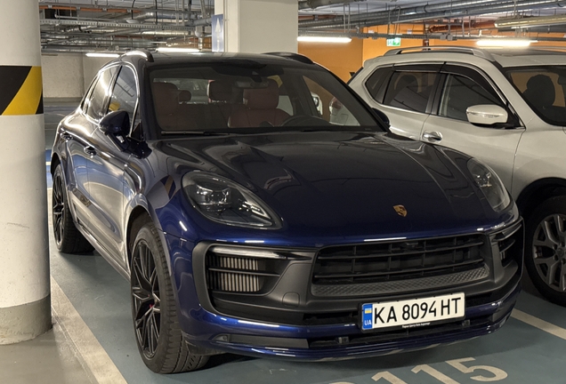 Porsche 95B Macan GTS MkIII