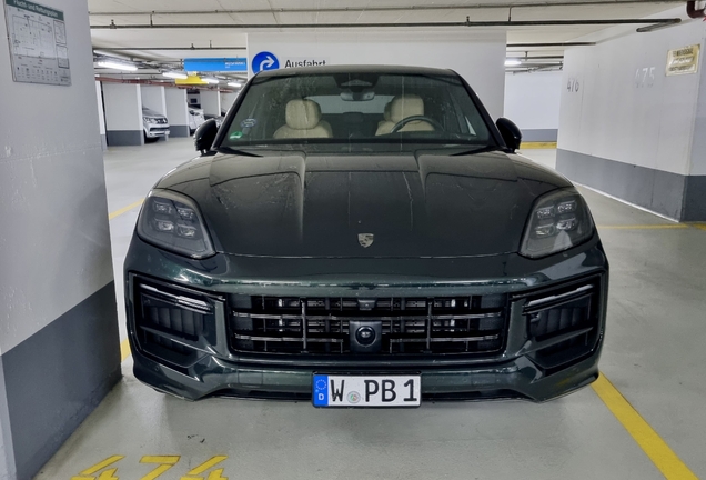Porsche 9YA Cayenne Turbo E-Hybrid