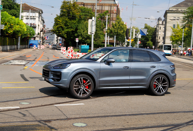 Porsche 9YA Cayenne Turbo E-Hybrid
