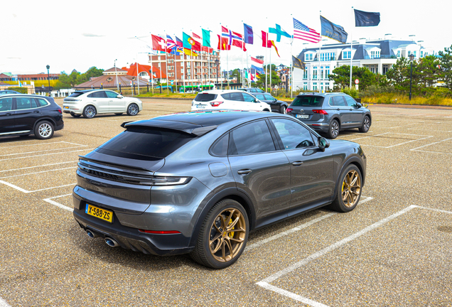 Porsche Cayenne Coupé Turbo E-Hybrid
