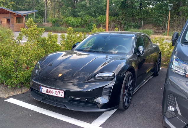Porsche Taycan GTS Sport Turismo MkI