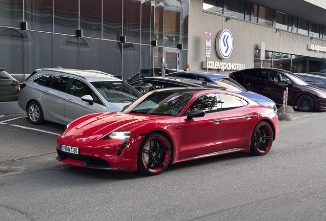 Porsche Taycan Turbo MkI