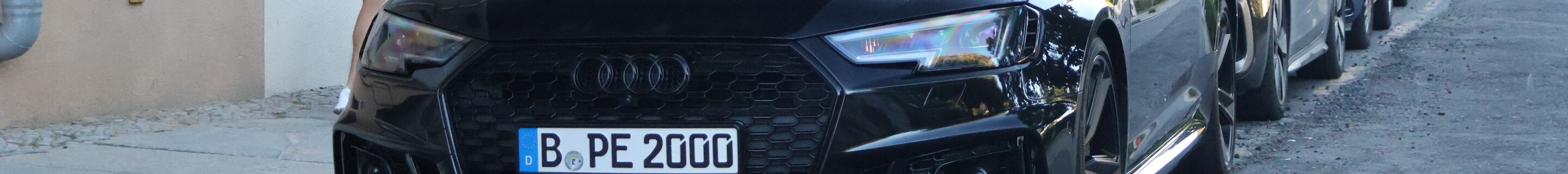Audi RS4 Avant B9