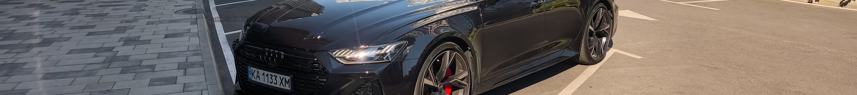 Audi RS6 Avant C8