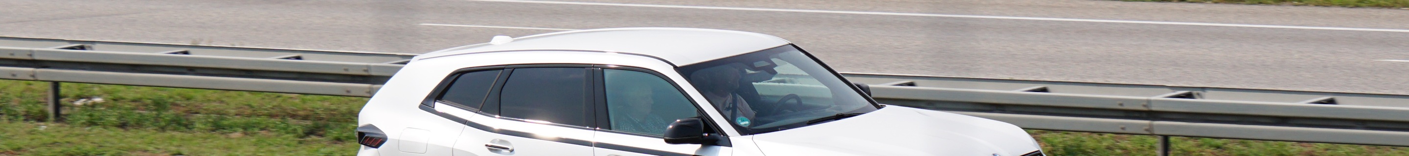 BMW XM G09