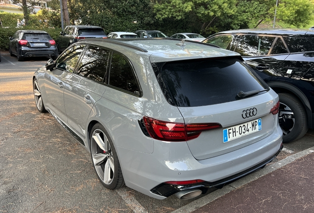 Audi RS4 Avant B9