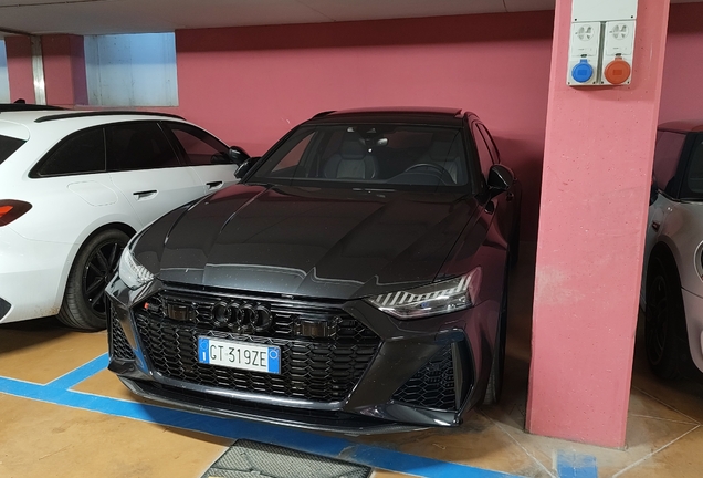 Audi RS6 Avant C8