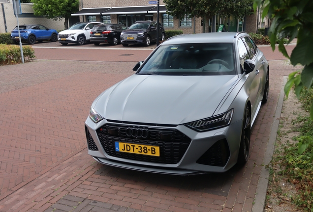Audi RS6 Avant C8