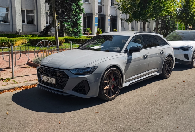 Audi RS6 Avant C8