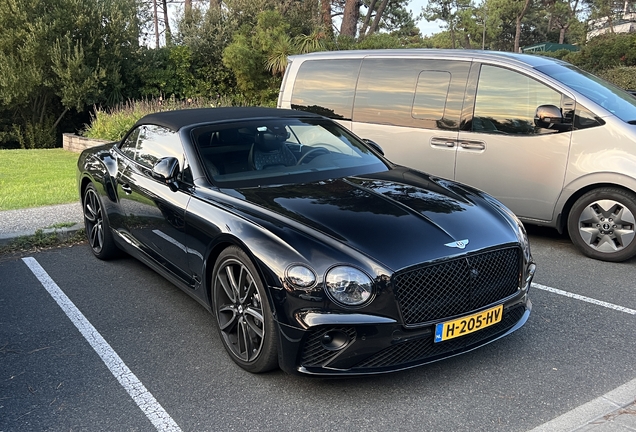 Bentley Continental GTC V8 2020