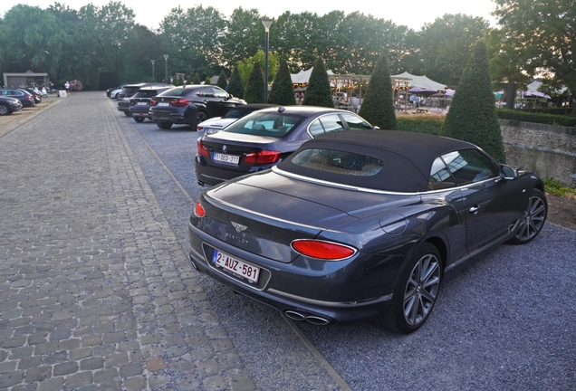 Bentley Continental GTC V8 2020