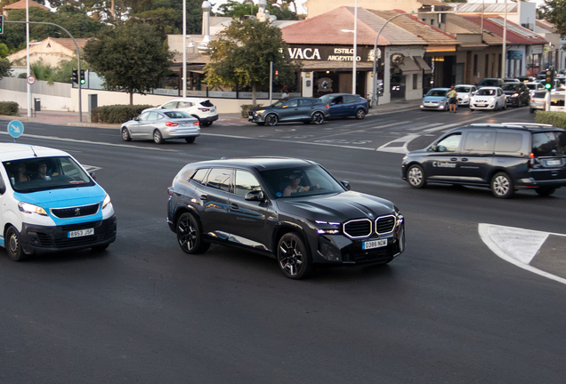 BMW XM G09