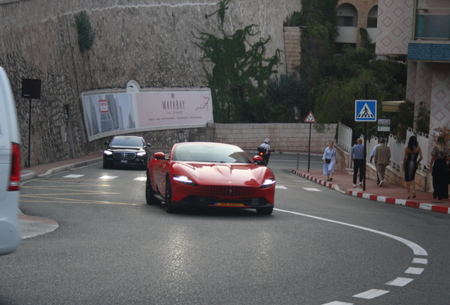 Ferrari Roma Spider