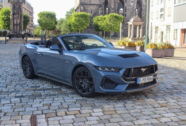 Ford Mustang GT Convertible 2024