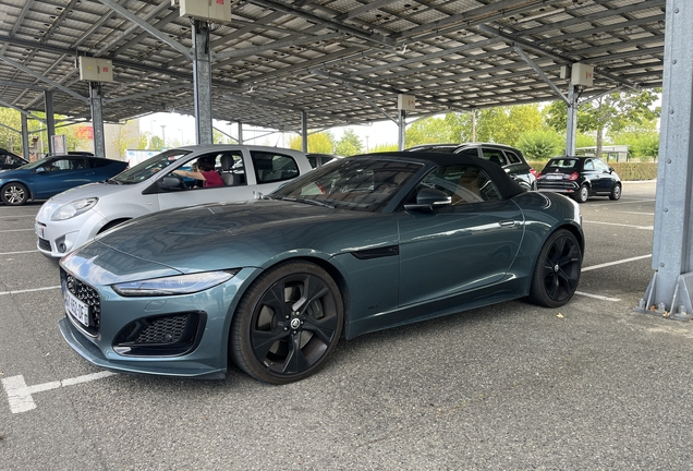 Jaguar F-TYPE P450 75 Convertible