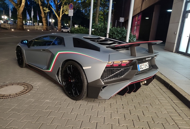 Lamborghini Aventador LP750-4 SuperVeloce