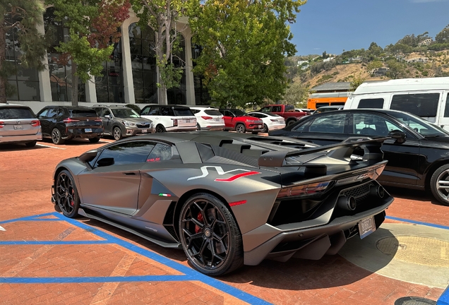 Lamborghini Aventador LP770-4 SVJ