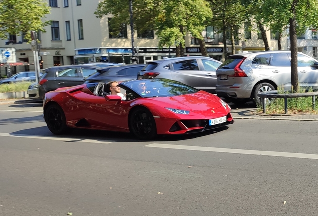 Lamborghini Huracán LP640-4 EVO Spyder