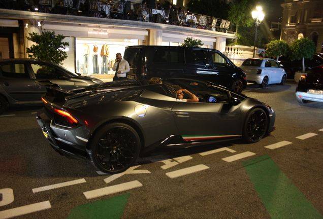 Lamborghini Huracán LP640-4 Performante Spyder