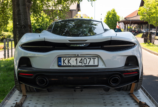 McLaren GT