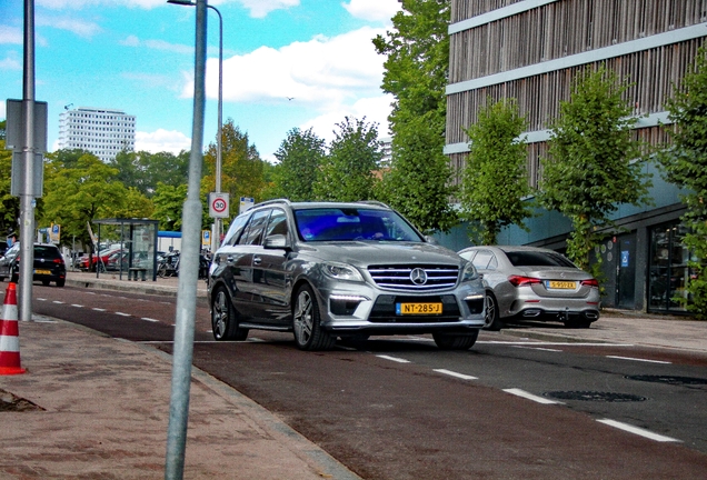 Mercedes-Benz ML 63 AMG W166