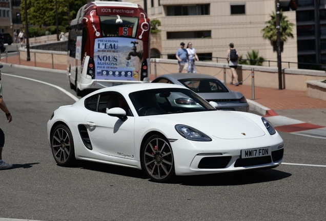 Porsche 718 Cayman S