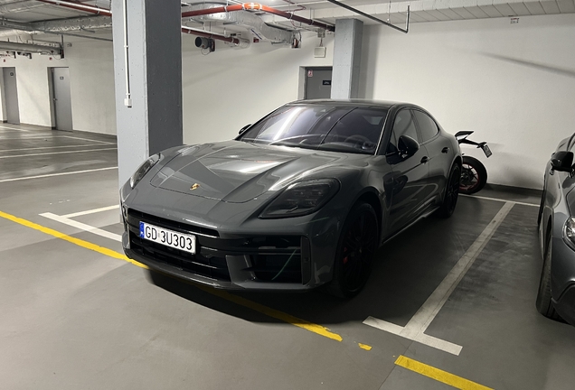 Porsche 972 Panamera GTS MkI