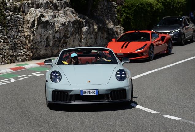 Porsche 992 Carrera 4 GTS Cabriolet MkII
