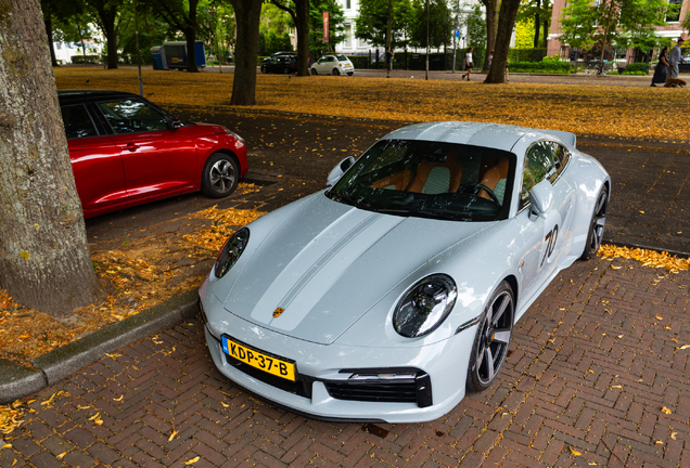 Porsche 992 Sport Classic