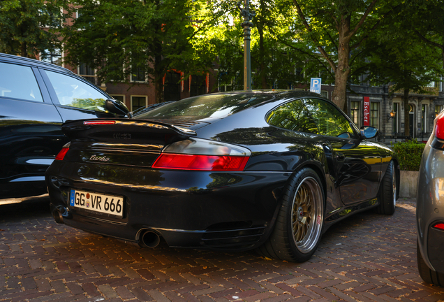 Porsche 996 Turbo