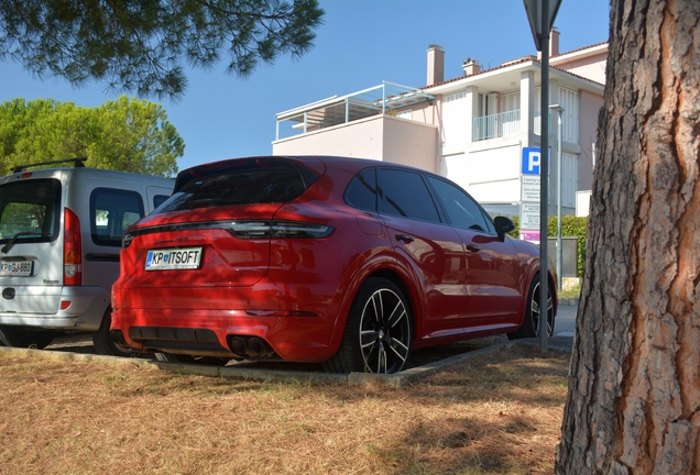 Porsche 9YA Cayenne GTS MkI
