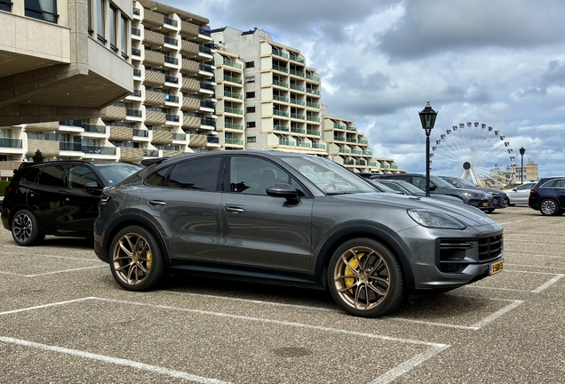 Porsche Cayenne Coupé Turbo E-Hybrid