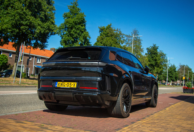Porsche Cayenne Turbo Electric
