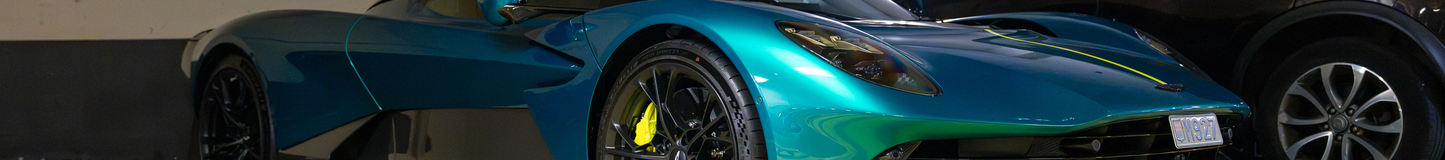 Aston Martin Valhalla