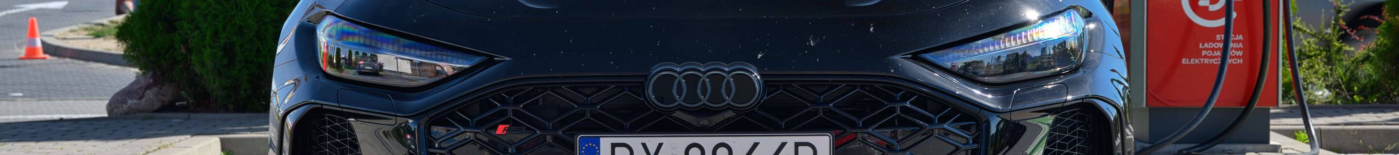 Audi RS5 Sedan B10