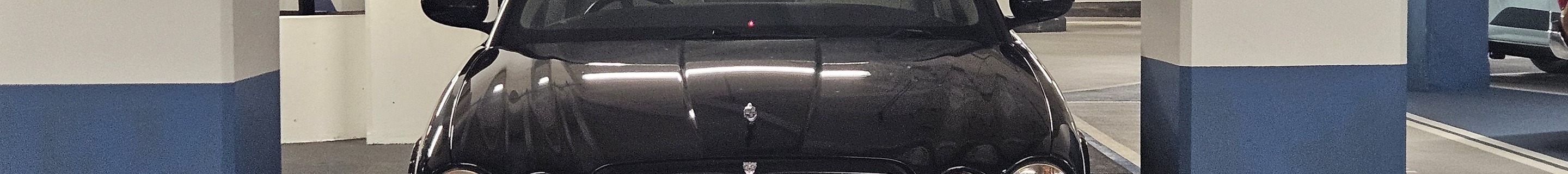 Jaguar XJR