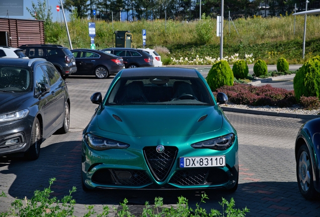 Alfa Romeo Giulia Quadrifoglio 2023