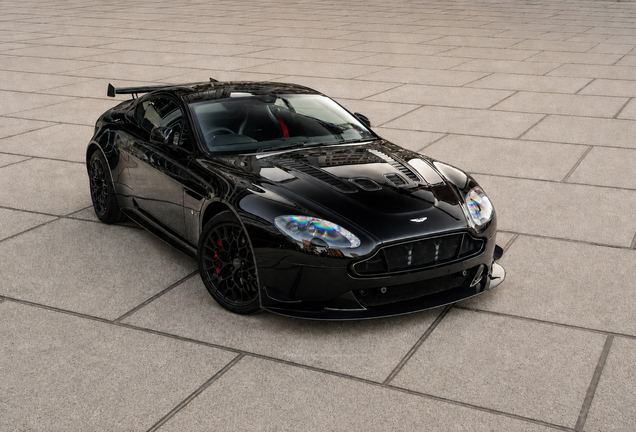 Aston Martin V12 Vantage S