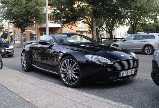 Aston Martin V8 Vantage Roadster