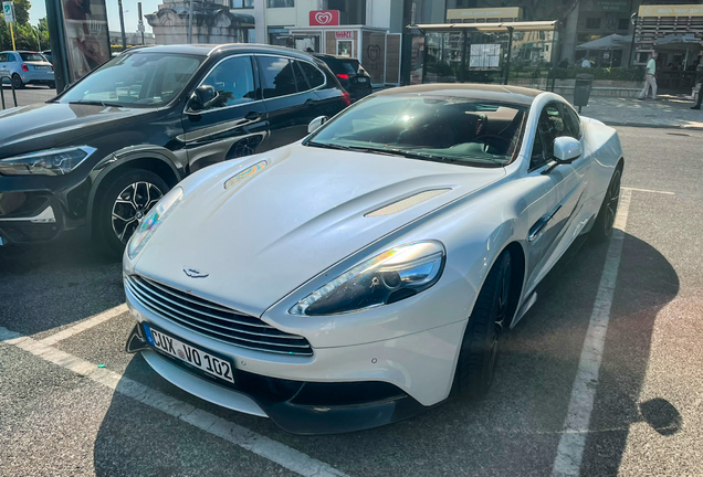 Aston Martin Vanquish 2015 Carbon White Edition