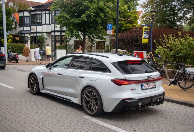 Audi RS5 Avant B10