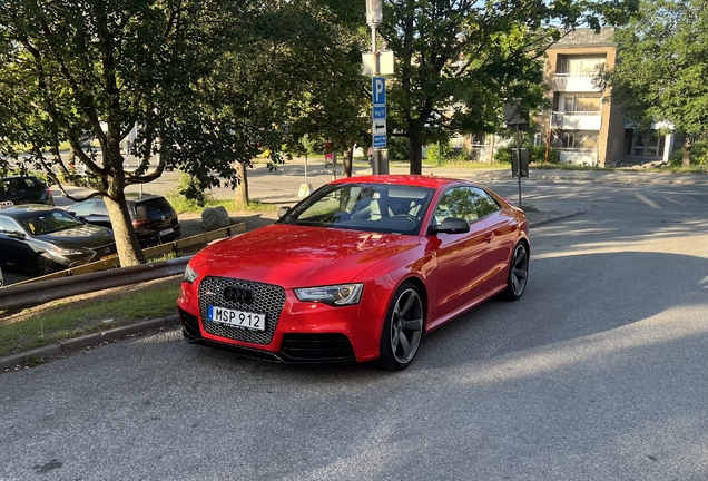 Audi RS5 B8 2012