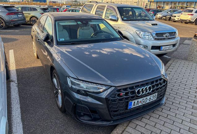 Audi S8 D5 2022