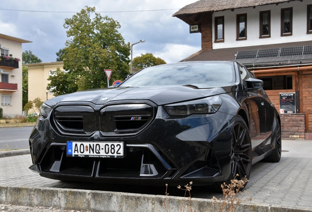 BMW M5 G90