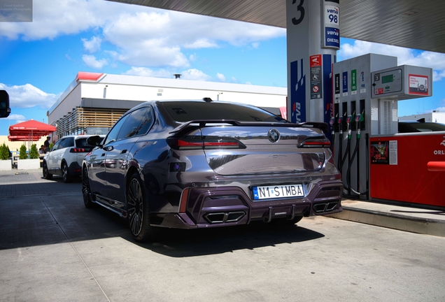 BMW M760e xDrive