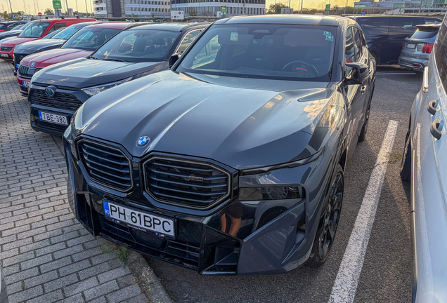 BMW XM G09